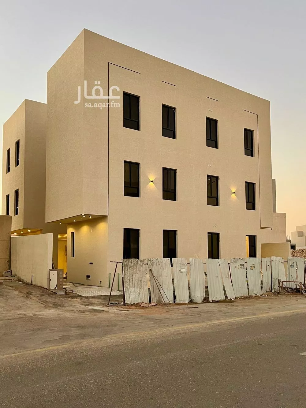 شقة للبيع في شارع محمد الغساني, حي المهدية, مدينة الرياض, منطقة الرياض 1 صورة