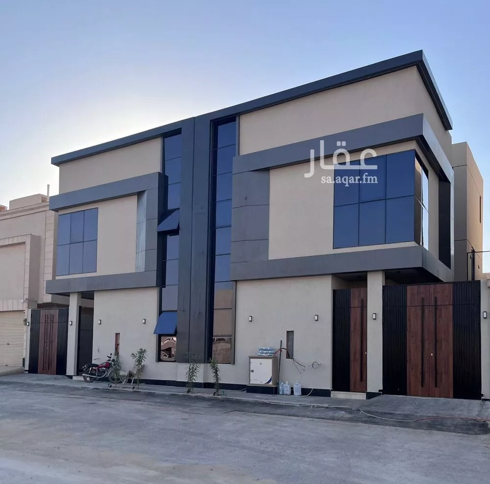فيلا للبيع في شارع سبط العلاء, حي المهدية, مدينة الرياض, منطقة الرياض 1 صورة