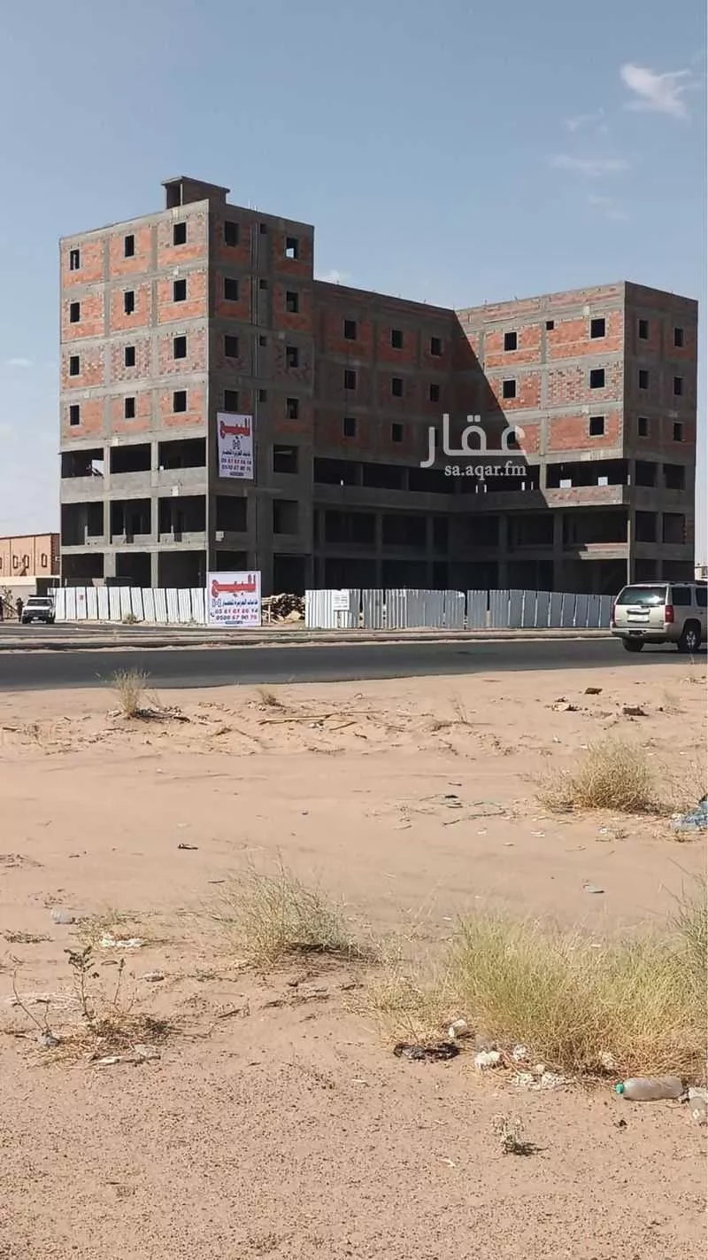 عمارة للبيع في شارع عبد الرحمن بن عبدالعزيز, حي الروضة, مدينة نجران, منطقة نجران 1 صورة