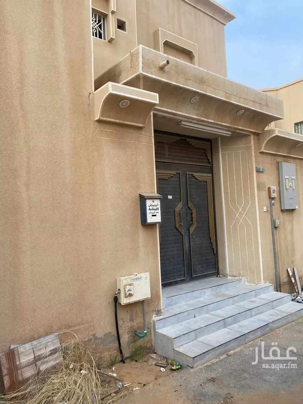 فيلا للبيع في شارع الهمداني, حي الإسكان, مدينة بريدة, منطقة القصيم 1 صورة