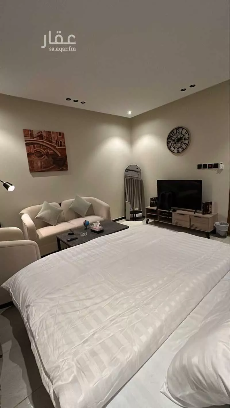استديو مفروش للحجز في شارع ابي جعفر المنصور, اليرموك, الرياض 1 صورة