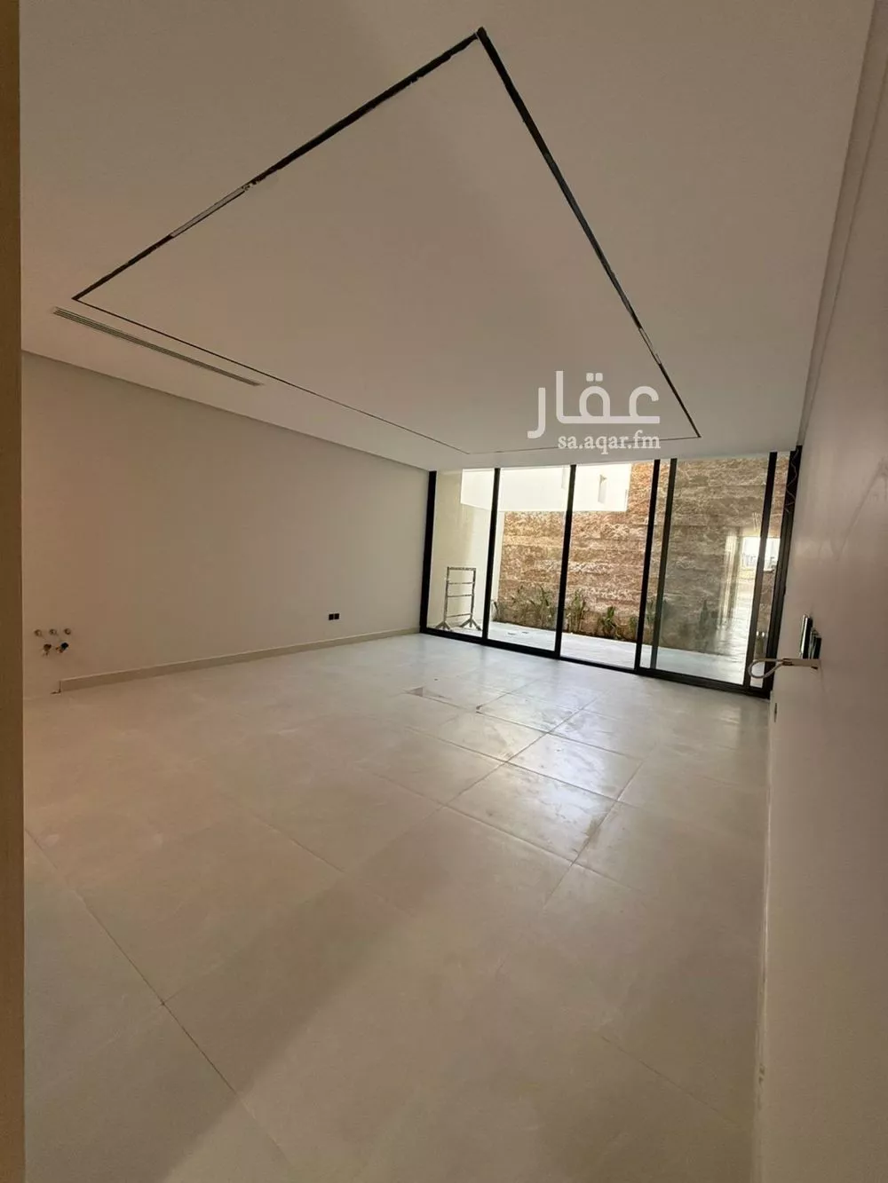 فيلا للبيع في شارع سلمة بن هشام, حي النرجس, مدينة الرياض, منطقة الرياض 1 صورة