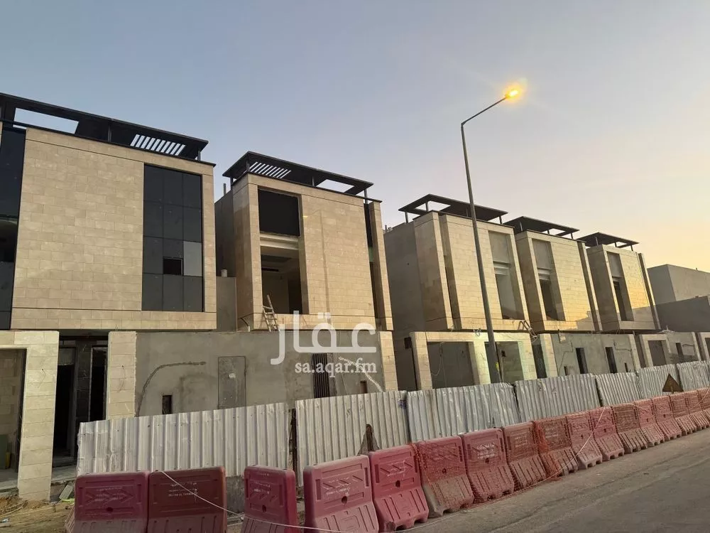 فيلا للبيع في شارع حسن الفخري, حي النرجس, مدينة الرياض, منطقة الرياض 1 صورة