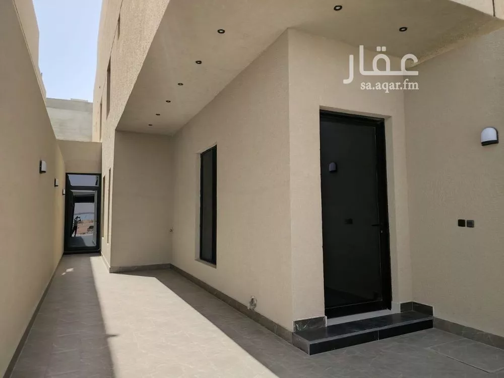 دور للبيع في شارع ابن وهب القرشي, حي الرمال, مدينة الرياض, منطقة الرياض 1 صورة