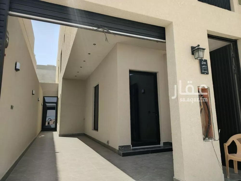 دور للبيع في شارع أبي محمد الأصبهاني, حي الرمال, مدينة الرياض, منطقة الرياض 1 صورة