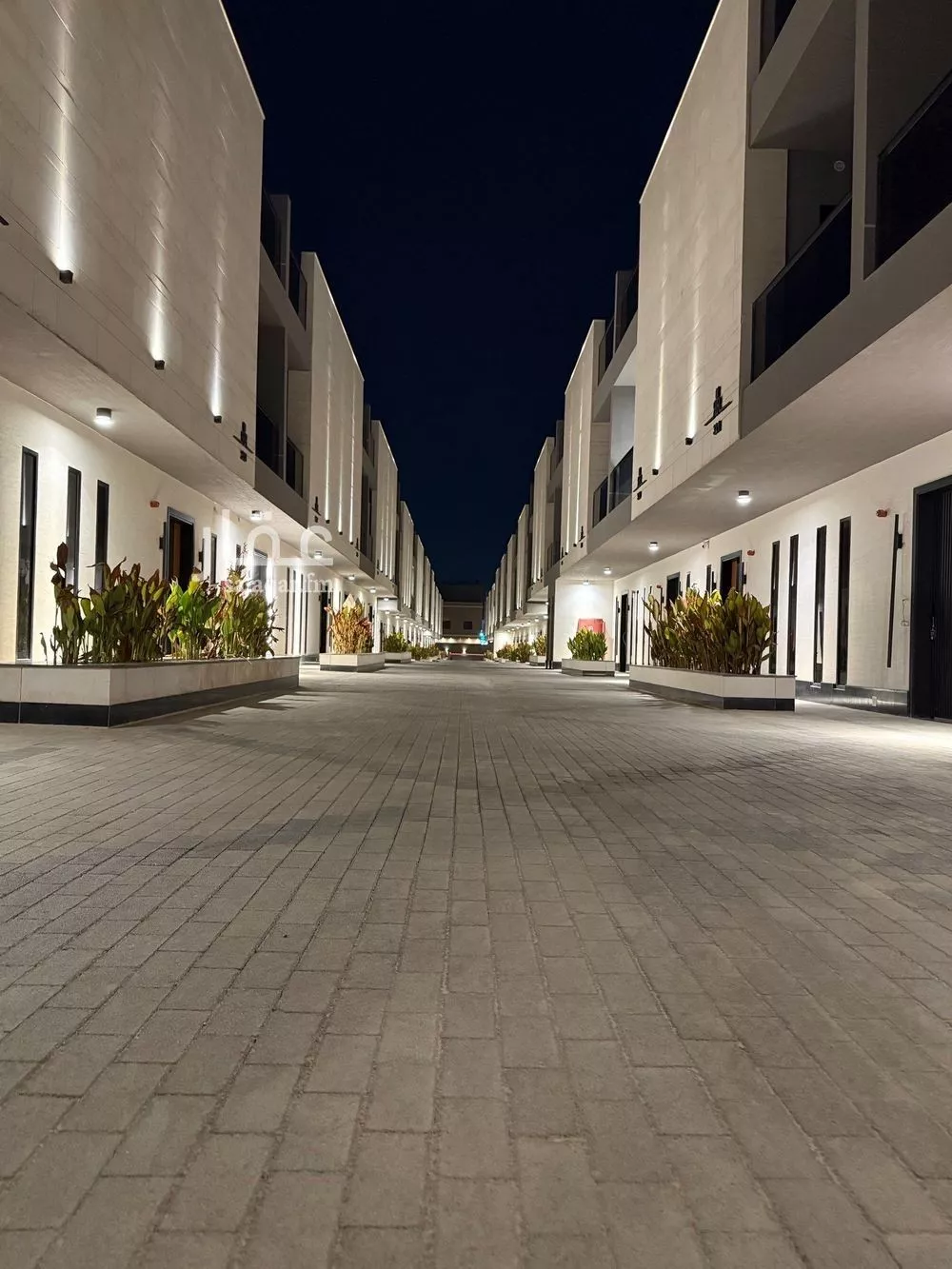 فيلا للإيجار في شارع عبدالملك البرداني, حي العارض, مدينة الرياض, منطقة الرياض 1 صورة