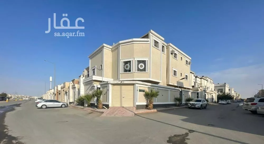 فيلا للبيع في شارع رقم 25, حي الرمال, مدينة الرياض, منطقة الرياض 1 صورة