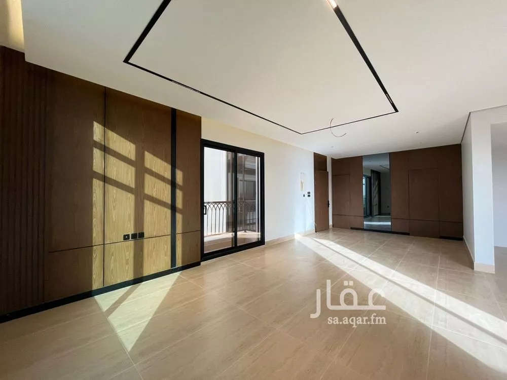 شقة للبيع في 1 صورة