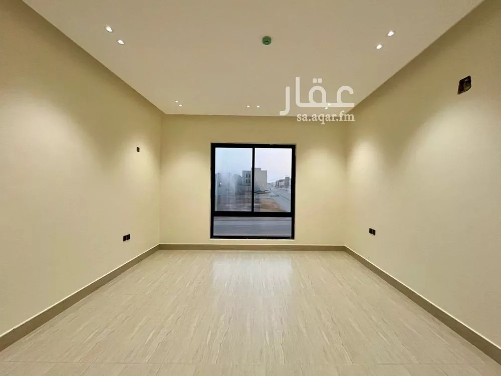 شقة للبيع في شارع أبي الحسن الأسفرائيني, حي المهدية, مدينة الرياض, منطقة الرياض 1 صورة