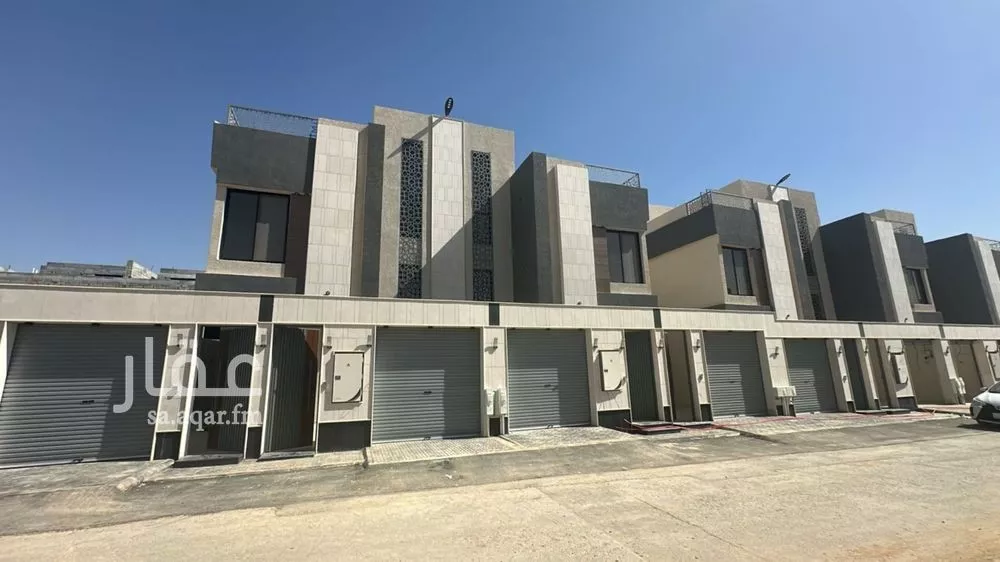 دور للبيع في شارع الحياري, حي ديراب, مدينة الرياض, منطقة الرياض 1 صورة