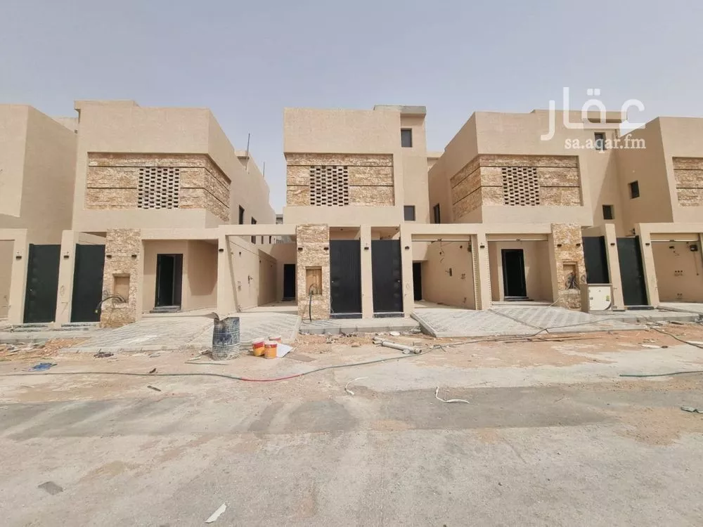 فيلا للبيع في شارع الحوير, حي ديراب, مدينة الرياض, منطقة الرياض 1 صورة