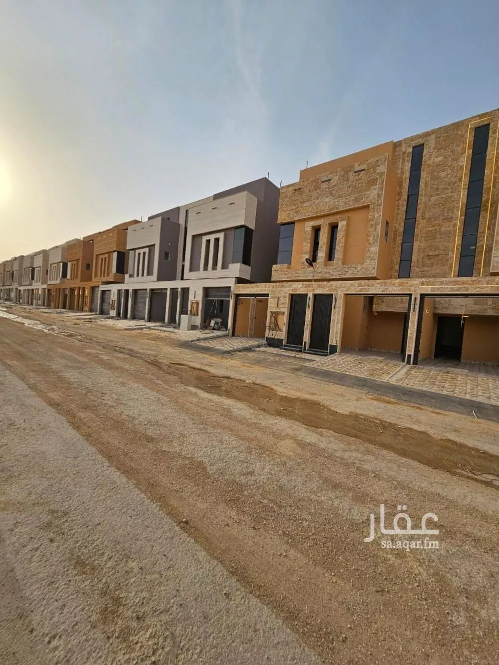 دور للبيع في شارع يعقوب بن أوس, حي طويق, مدينة الرياض, منطقة الرياض 1 صورة