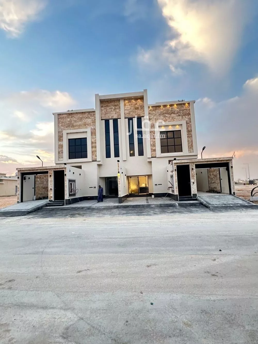 دور للبيع في شارع عبدالله ابن عبدالاسد, حي نوارة, مدينة المزاحمية, منطقة الرياض 1 صورة