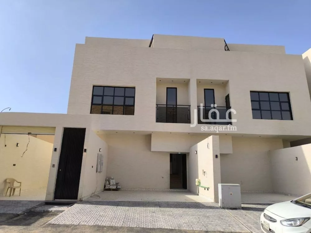 دور للبيع في شارع علي بن الخلال, حي طويق, مدينة الرياض, منطقة الرياض 1 صورة