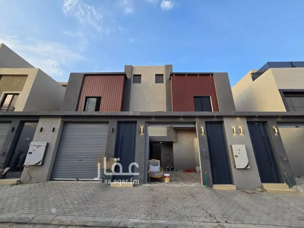 دور للبيع في شارع رضي الدين الحنبلي, حي عكاظ, مدينة الرياض, منطقة الرياض 1 صورة