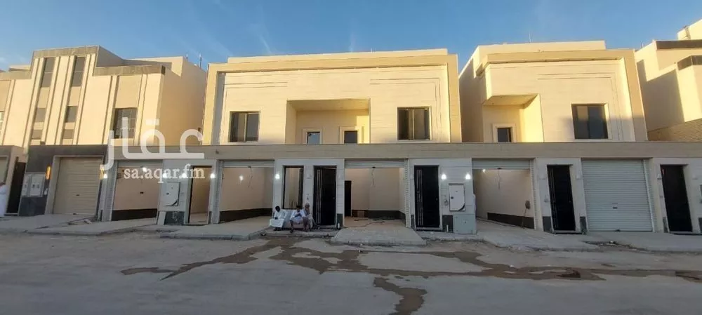 دور للبيع في شارع إسماعيل القسط, حي طويق, مدينة الرياض, منطقة الرياض 1 صورة