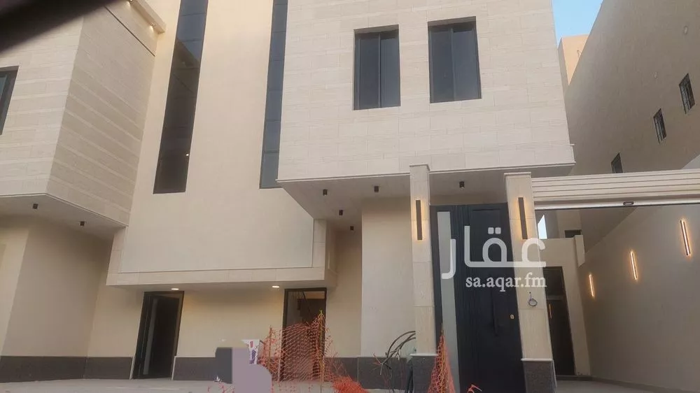 دور للبيع في شارع أبي سالم التعايشي, حي العوالي, مدينة الرياض, منطقة الرياض 1 صورة