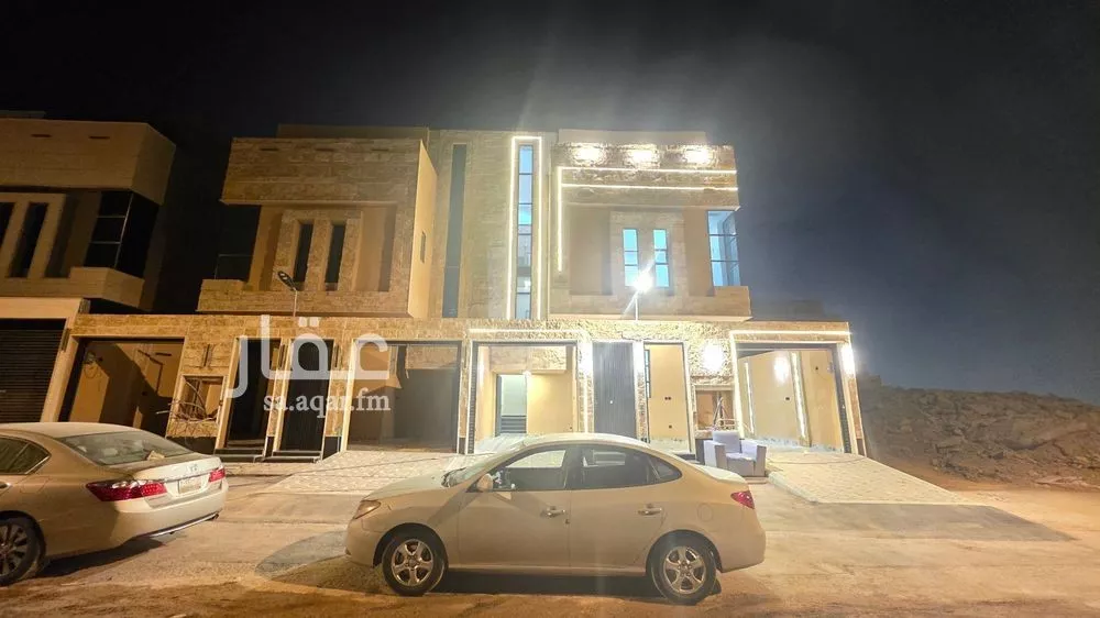 دور للبيع في شارع محمد الخفاجي, حي طويق, مدينة الرياض, منطقة الرياض 1 صورة