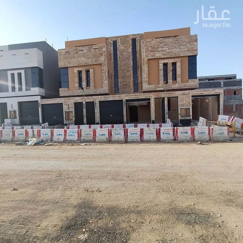 دور للبيع في شارع الواثق, حي طويق, مدينة الرياض, منطقة الرياض 1 صورة