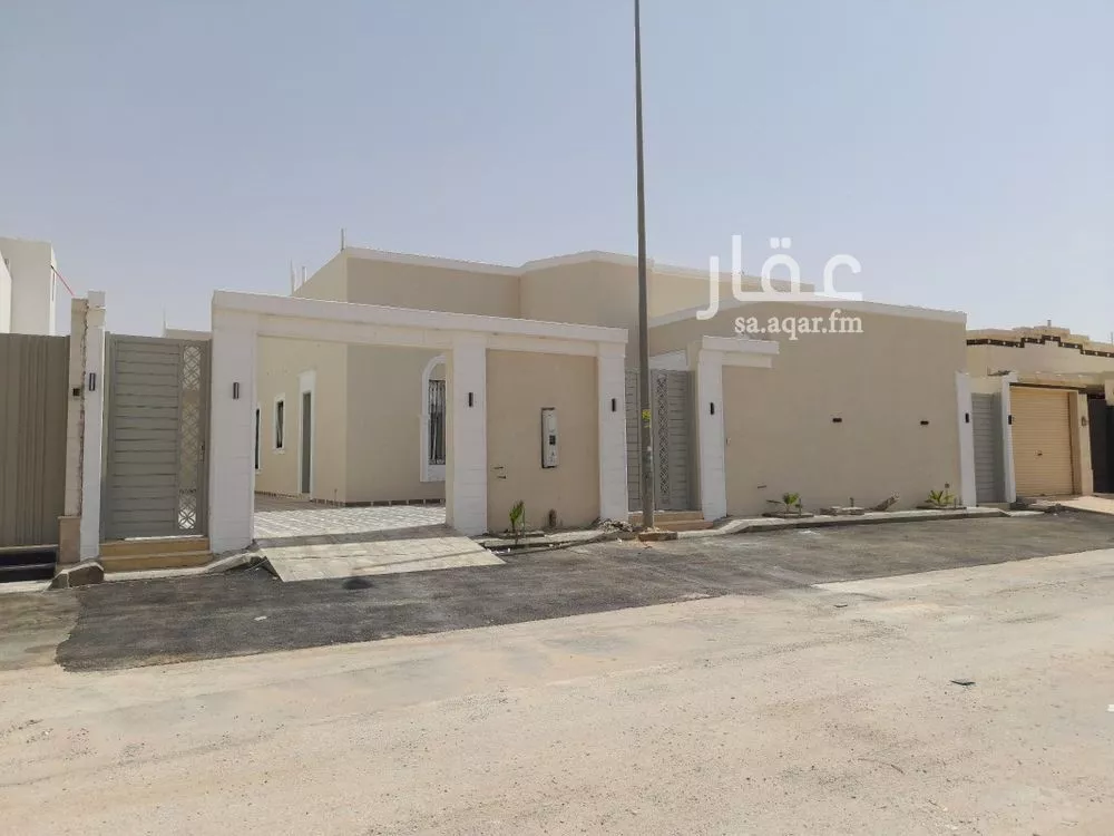 دور للبيع في شارع بجاد المخزومي, حي اليرموك, مدينة الخرج, منطقة الرياض 1 صورة