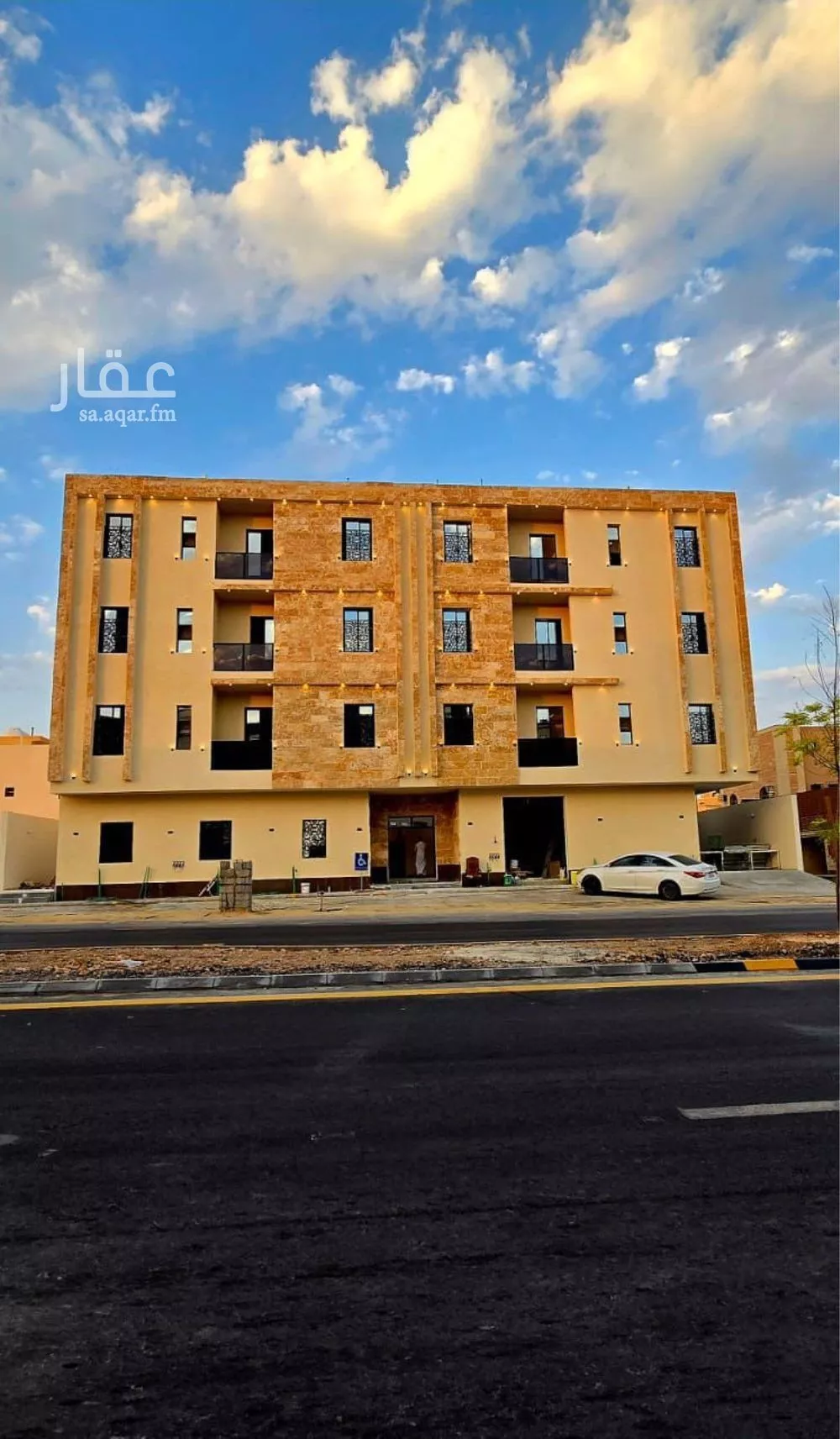 شقة للبيع في شارع عبدالكريم الهندي, حي عكاظ, مدينة الرياض, منطقة الرياض 1 صورة