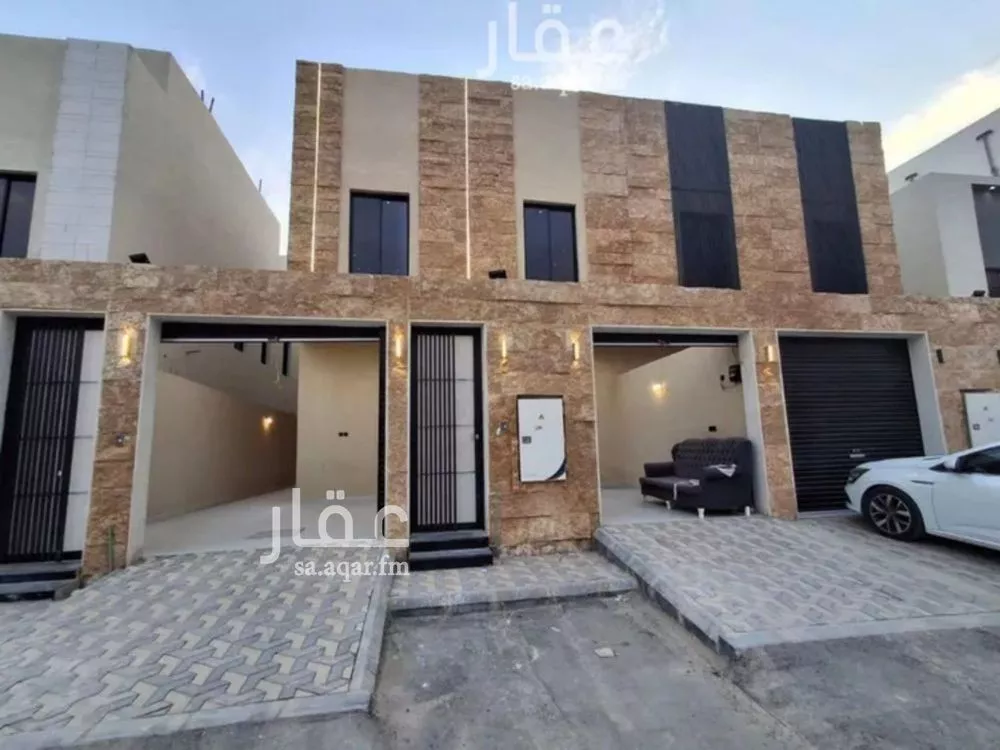 فيلا للبيع في شارع سراج الدين العسقلاني, حي عكاظ, مدينة الرياض, منطقة الرياض 1 صورة