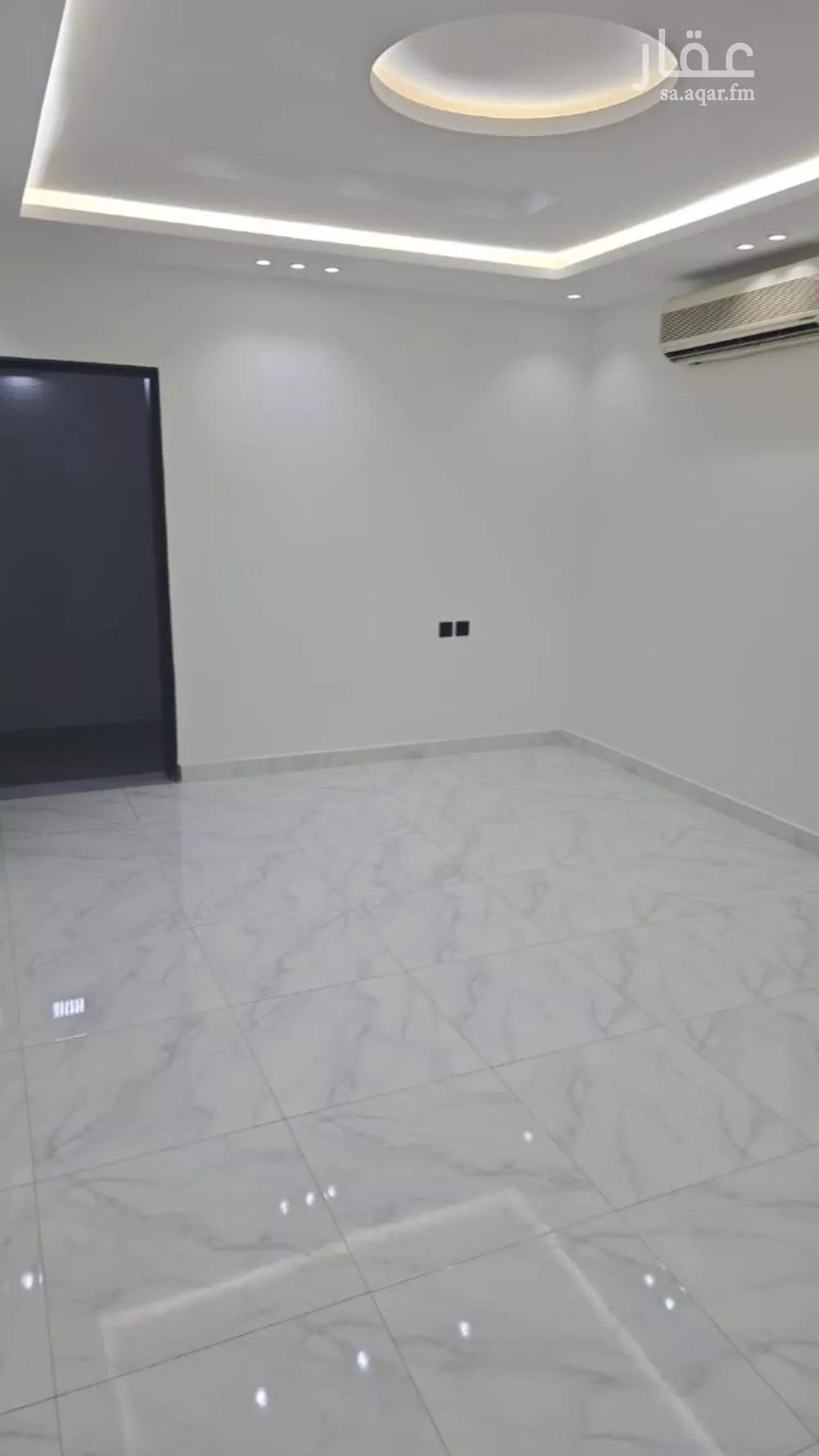 شقة للإيجار في شارع الشيخ ناصر بن سرحان بن منيخر, حي الحمراء, مدينة الرياض, منطقة الرياض 1 صورة