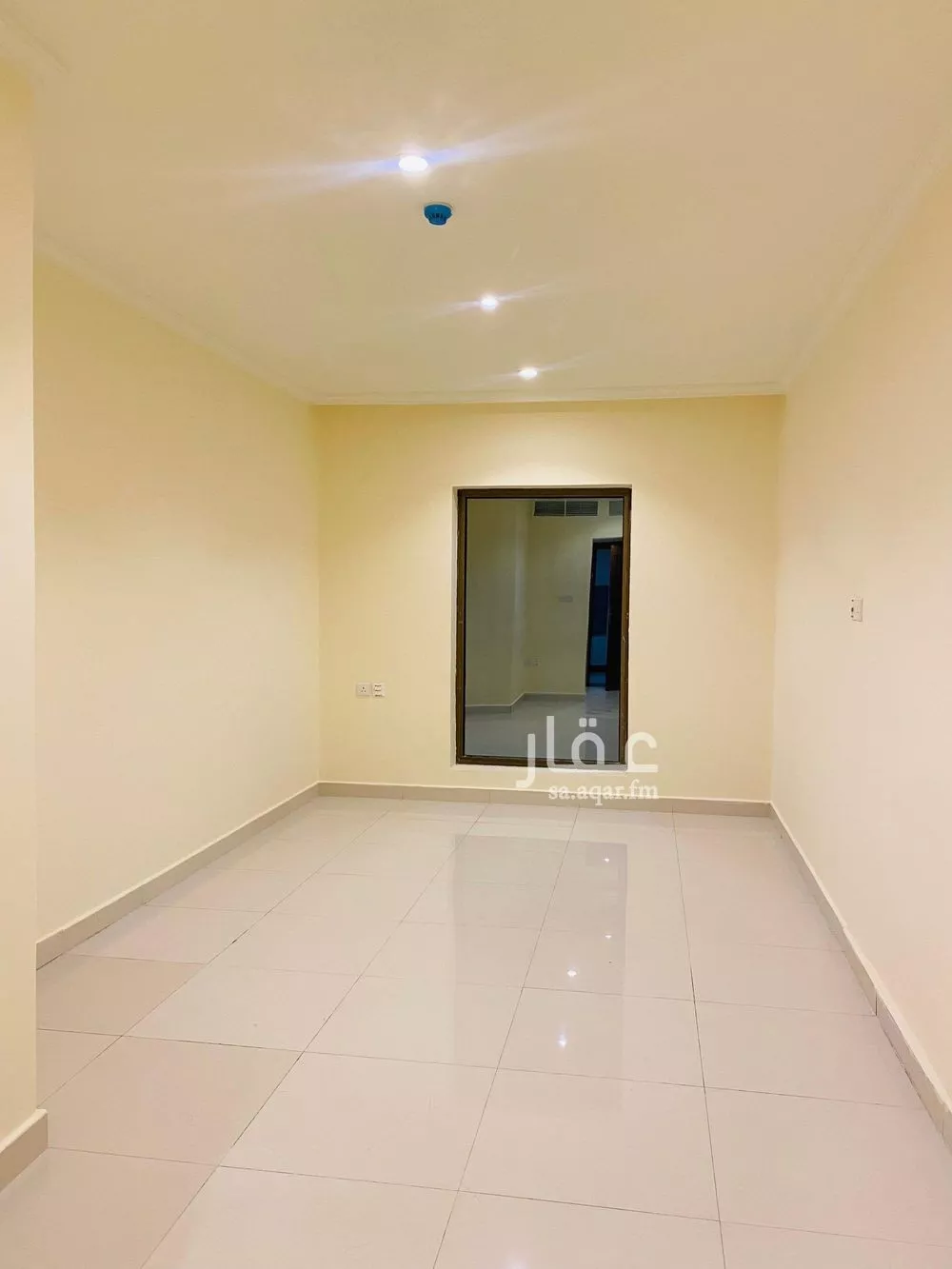 شقة للإيجار في حي الزهور, مدينة الدمام, المنطقة الشرقية 1 صورة