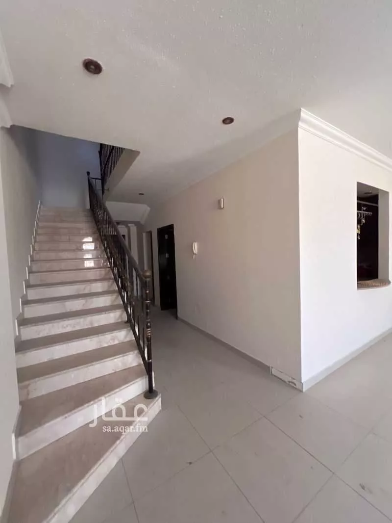 شقة للإيجار في شارع بقيق ، حي الحمراء ، الخبر ، الخبر 1 صورة