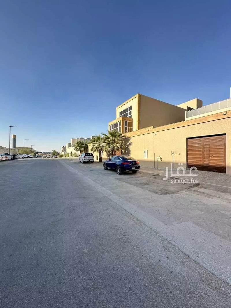 فيلا للإيجار في شارع رقم 151, حي الملقا, مدينة الرياض, منطقة الرياض 1 صورة
