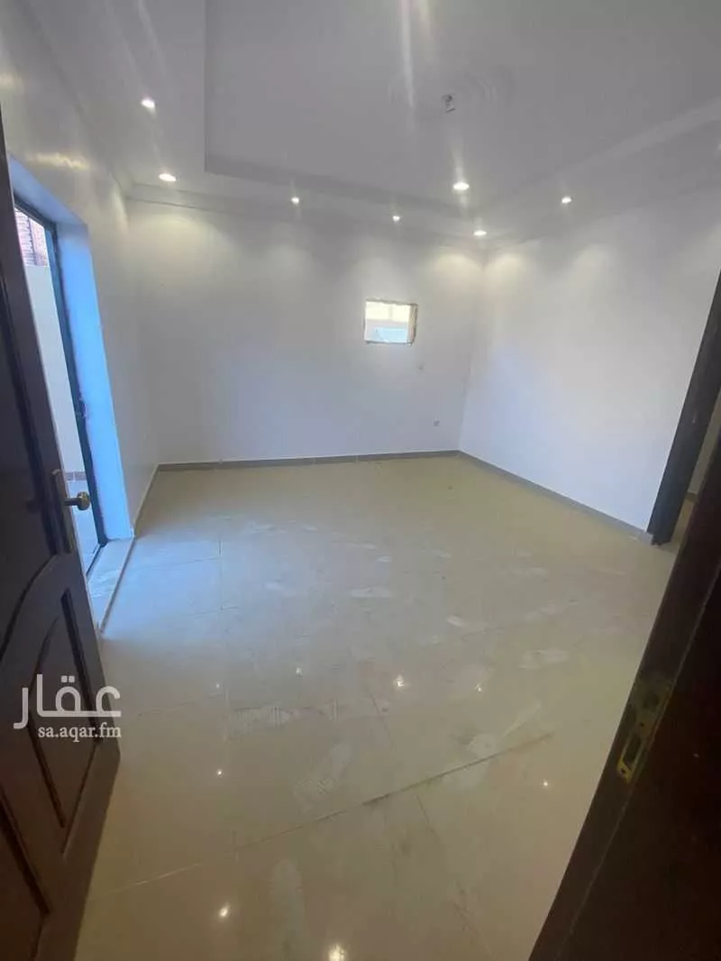 شقة للإيجار في شارع عبدالرحمن ابن عمرو, حي الواحة, مدينة جدة, منطقة مكة المكرمة 1 صورة
