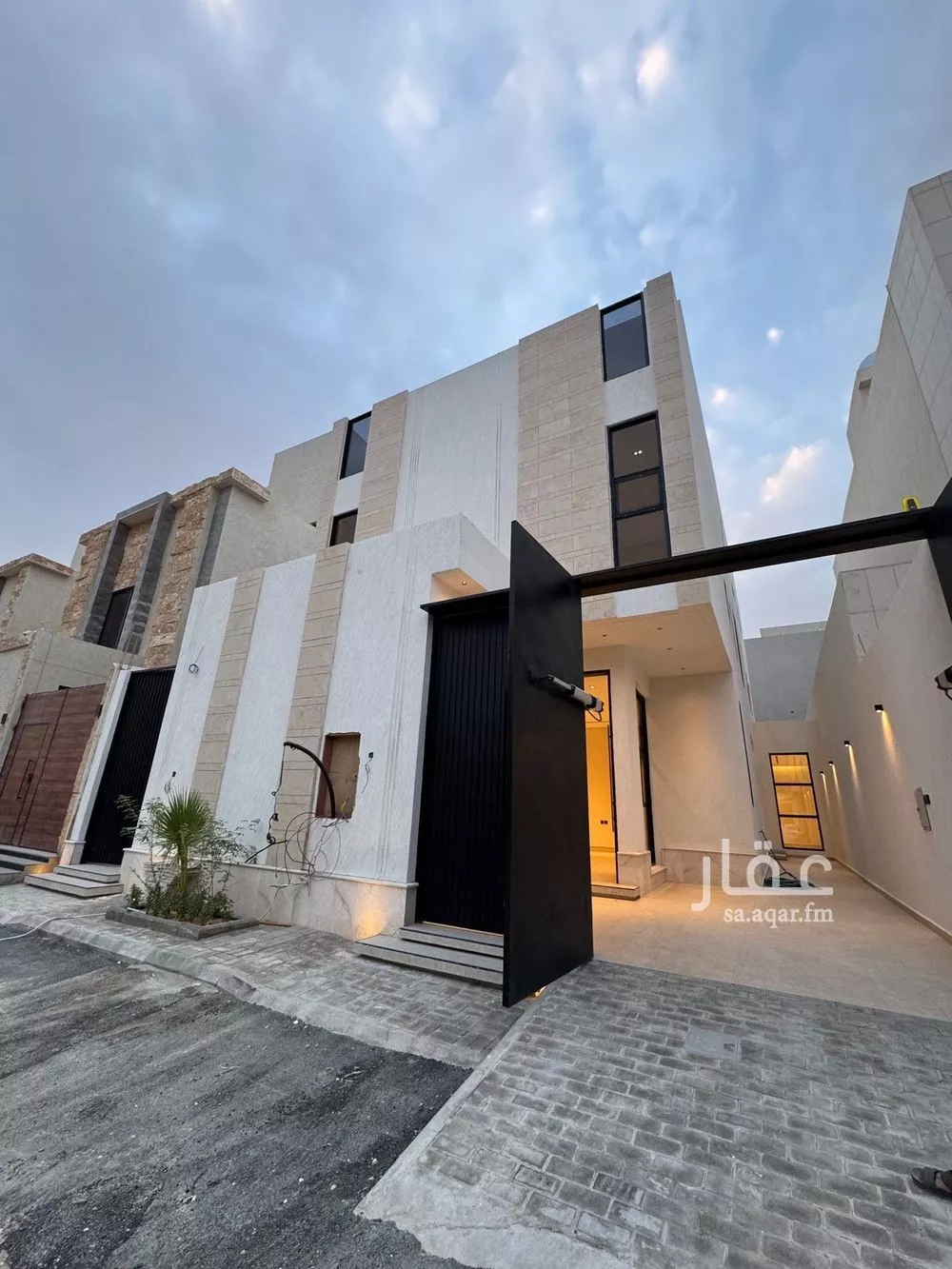 فيلا للبيع في حي الرمال, مدينة الرياض, منطقة الرياض 1 صورة