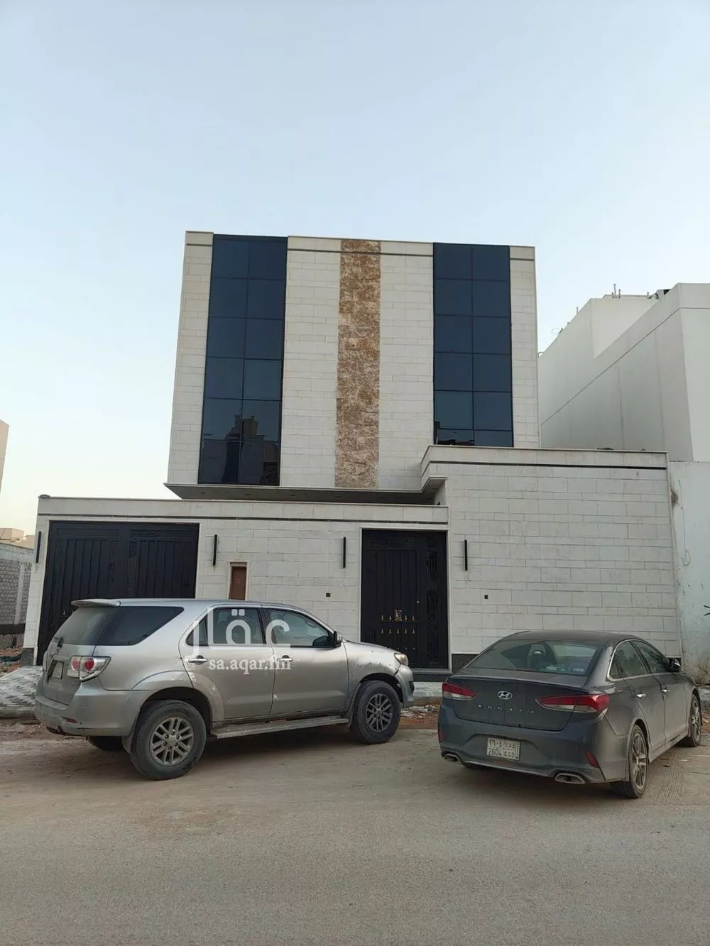 فيلا للبيع في شارع عبدالرحمن بن داود, حي الرمال, مدينة الرياض, منطقة الرياض 1 صورة