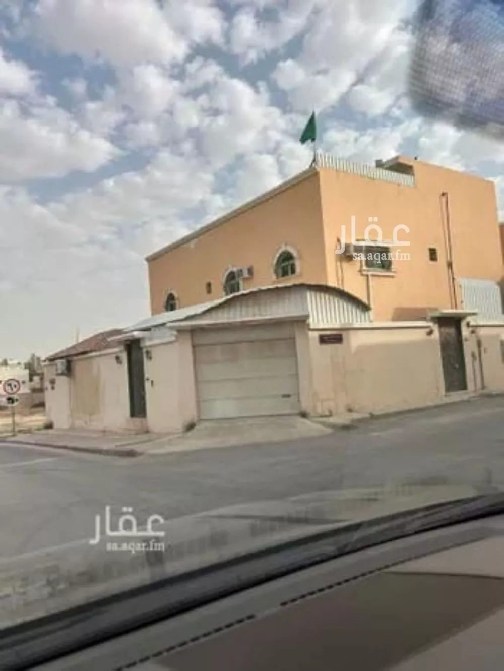 فيلا للبيع في شارع شارع الأمير سلطان بن عبدالعزيز, حي الخالدية, مدينة امارة منطقة الرياض - الدرعيه, منطقة الرياض 1 صورة