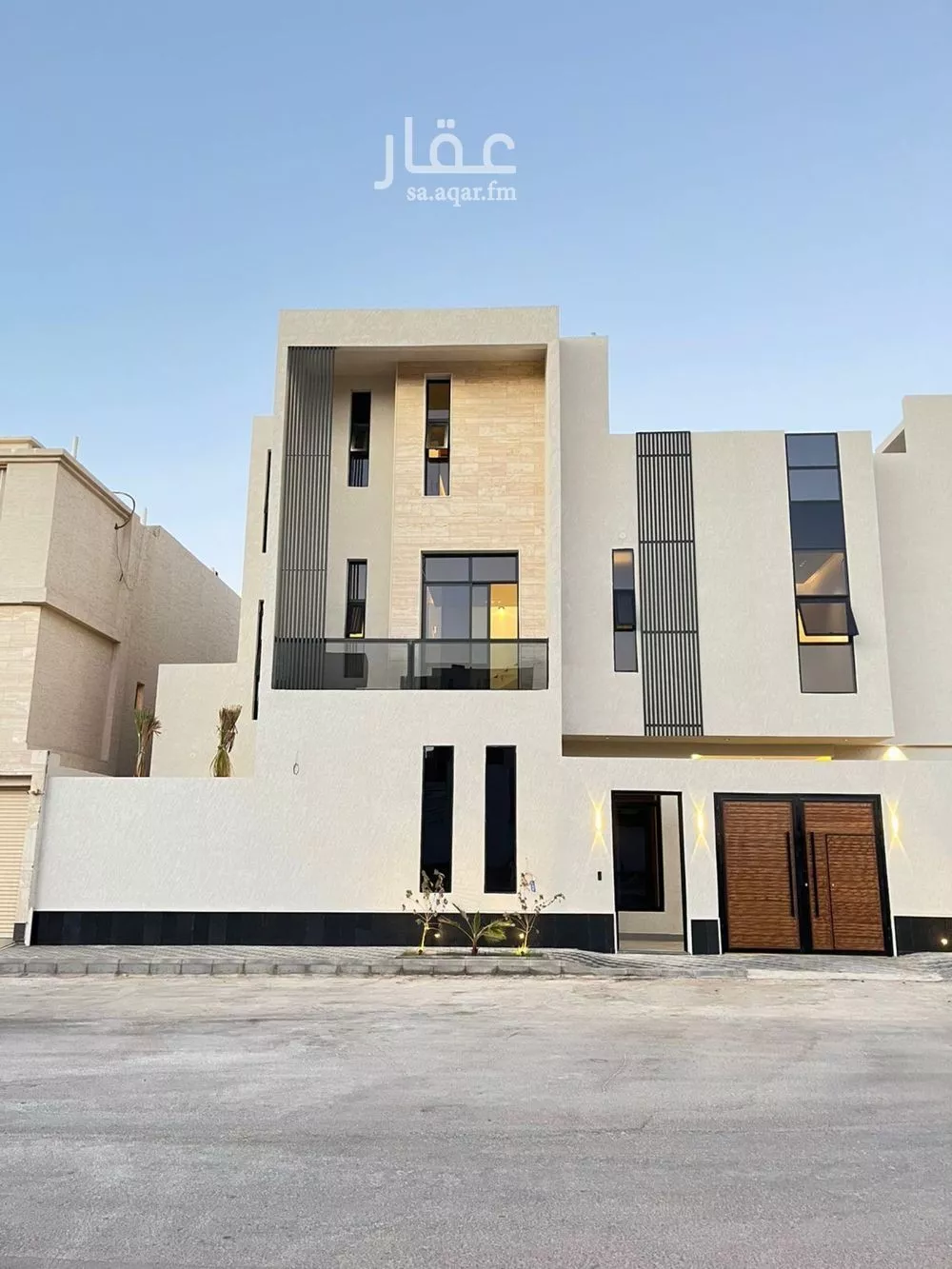 فيلا للبيع في شارع أبي عروة, حي المهدية, مدينة الرياض, منطقة الرياض 1 صورة