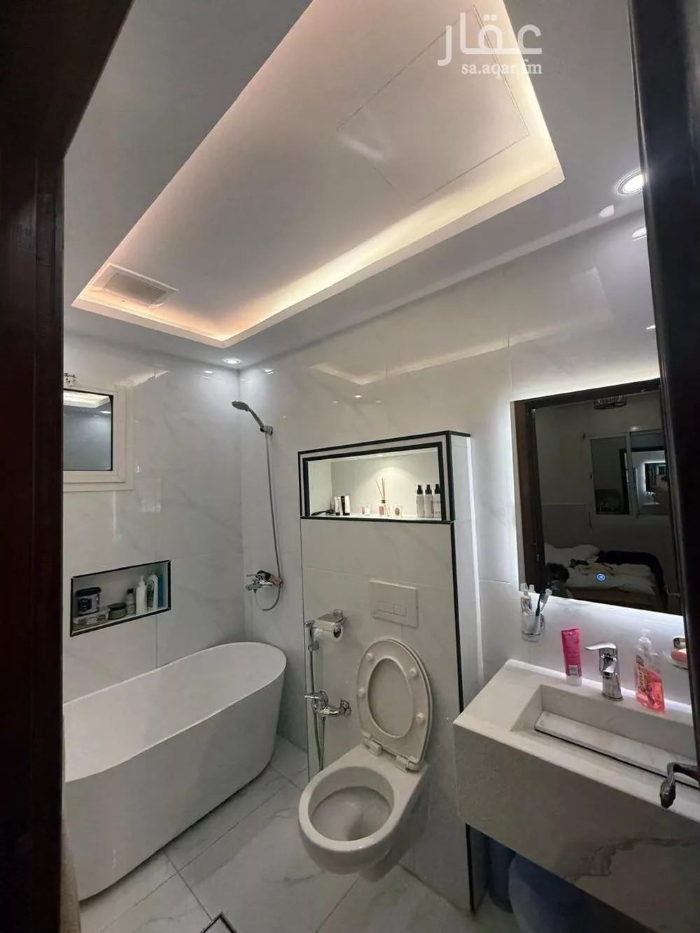 شقة للبيع في شارع ابو زبيد, حي الروضة, مدينة جدة, منطقة مكة المكرمة 1 صورة