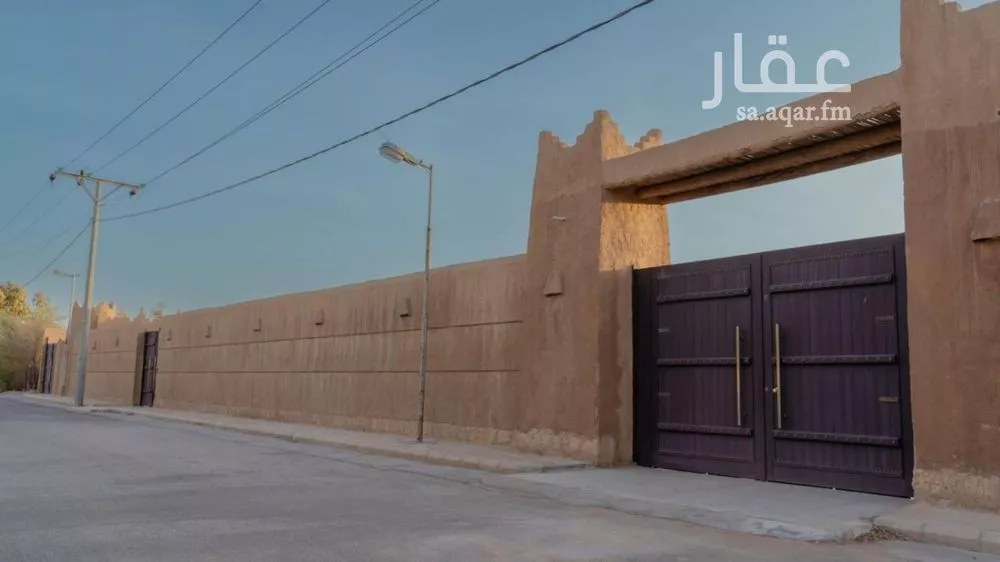 أرض للبيع في شارع حي ج16 8, حي حي ج16, مدينة حريملاء, منطقة الرياض 1 صورة