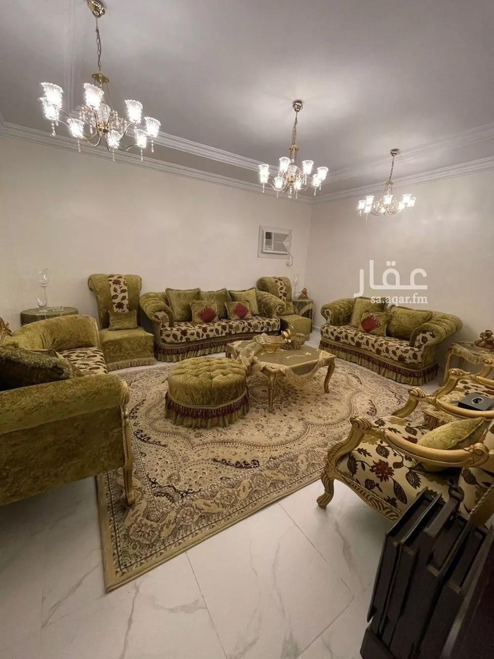 فيلا للبيع في شارع اسماعيل بن نجيد بن احمد السلمي, حي الحديقة, مدينة المدينه المنوره, منطقة المدينة المنورة 1 صورة
