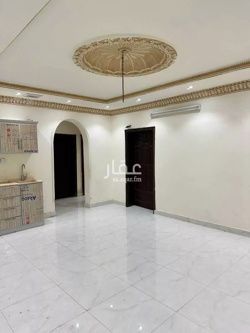 شقة للإيجار في شارع محمد بن رزق الله, حي العريض, مدينة المدينة المنورة, منطقة المدينة المنورة 1 صورة