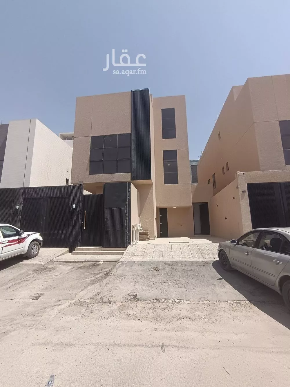 دور للبيع في شارع جرير بن حازم, حي الرمال, مدينة الرياض, منطقة الرياض 1 صورة