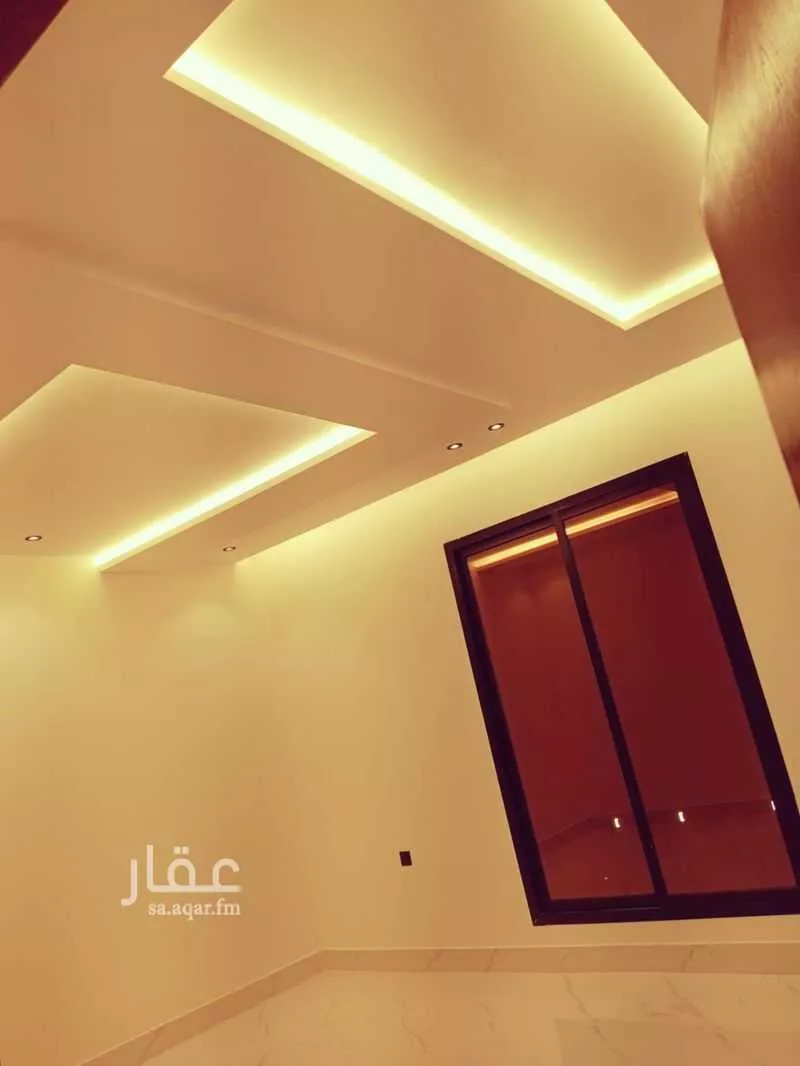 فيلا للبيع في شارع الحسين بن رواحة ، حي الرمال ، الرياض ، منطقة الرياض 1 صورة