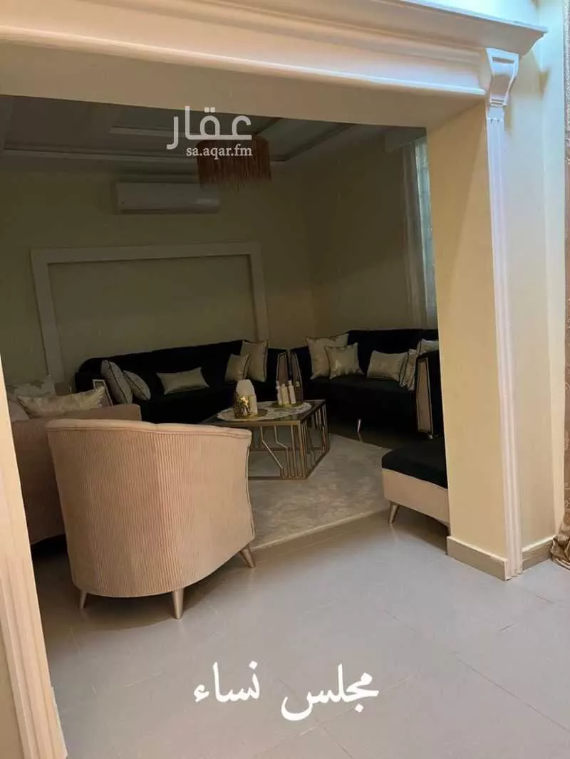 فيلا للبيع في شارع محمد نور الجبرتي, حي الزمرد, مدينة جدة, منطقة مكة المكرمة 1 صورة
