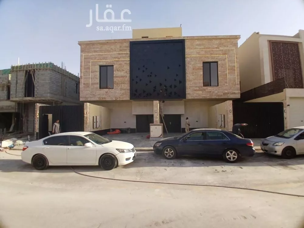 دور للبيع في شارع محمد بن عكرمة, حي طويق, مدينة الرياض, منطقة الرياض 1 صورة
