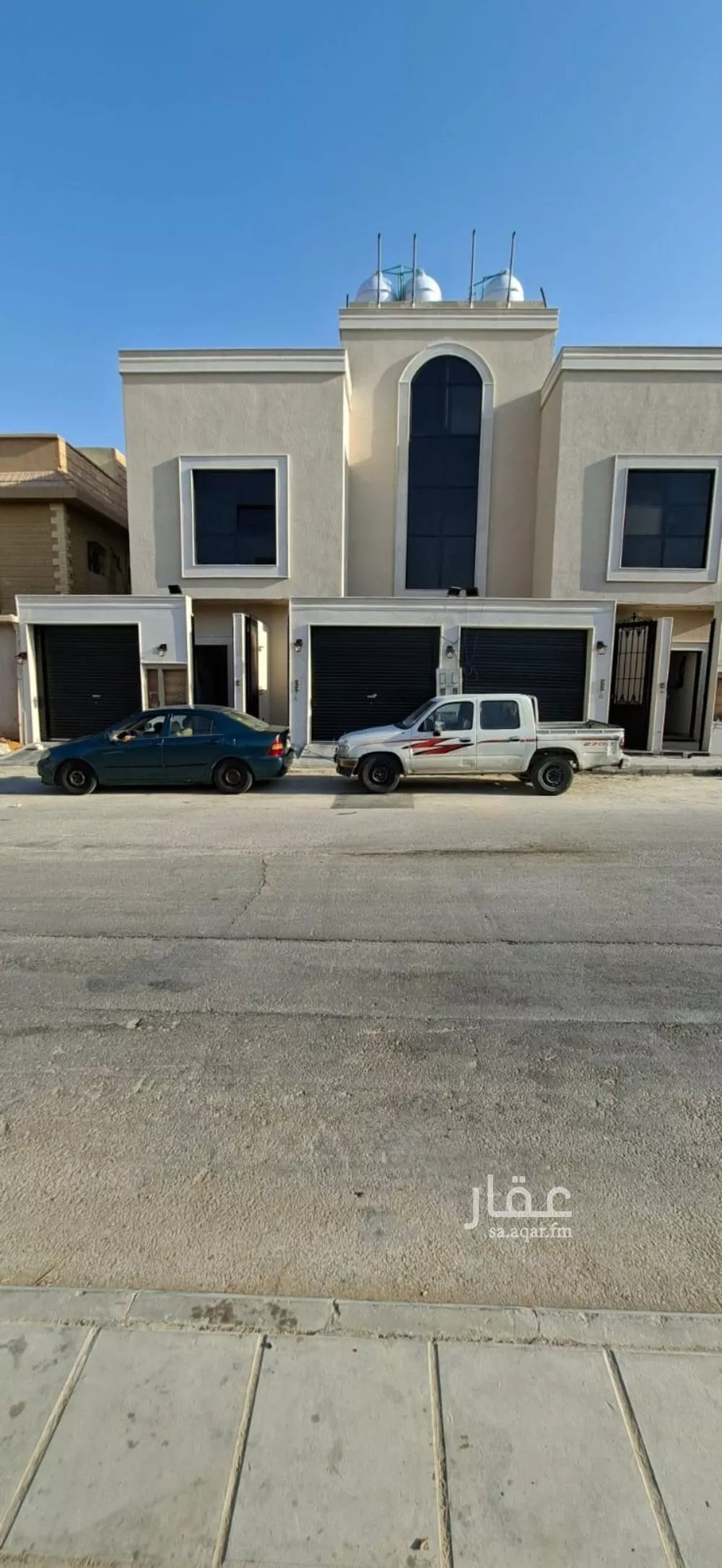 فيلا للبيع في شارع عبدالله العبسي, حي الزهرة, مدينة الرياض, منطقة الرياض 1 صورة