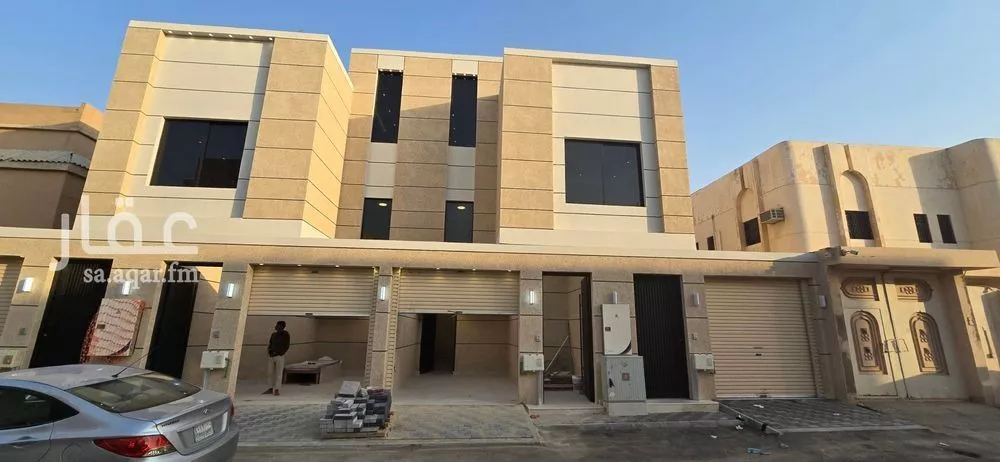 فيلا للبيع في شارع أسد بن كريز القسري, حي سلطانة, مدينة الرياض, منطقة الرياض 1 صورة
