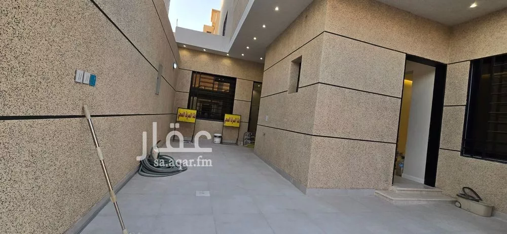 فيلا للبيع في شارع البلد , حي السويدي, مدينة الرياض, منطقة الرياض 1 صورة