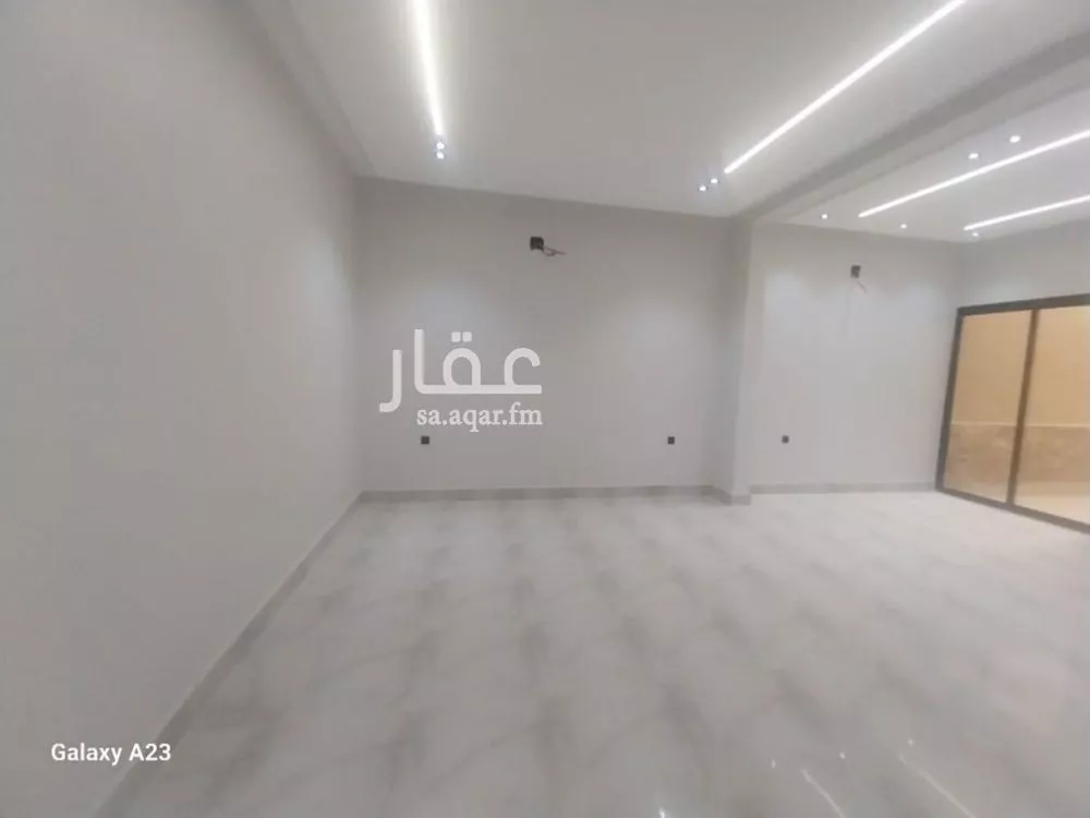دور للبيع في شارع عبدالقادر المفتي, حي طويق, مدينة الرياض, منطقة الرياض 1 صورة
