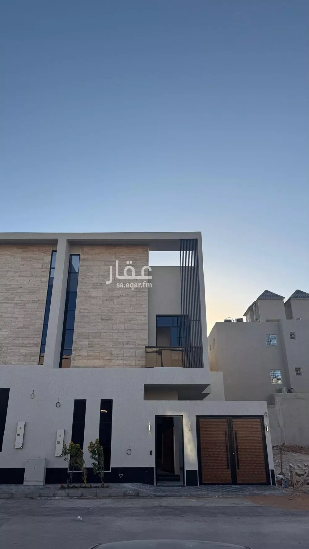 فيلا للبيع في شارع عمر بن عبدالقادر مفتي, حي المهدية, مدينة الرياض, منطقة الرياض 1 صورة