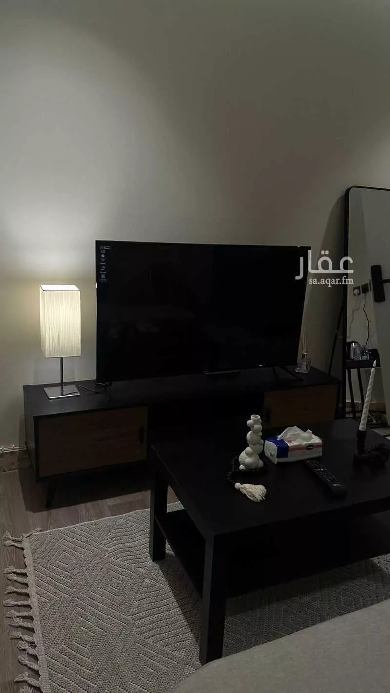 شقة مفروشة للحجز في شارع علقمه بن وائل, حي النرجس, الرياض 1 صورة