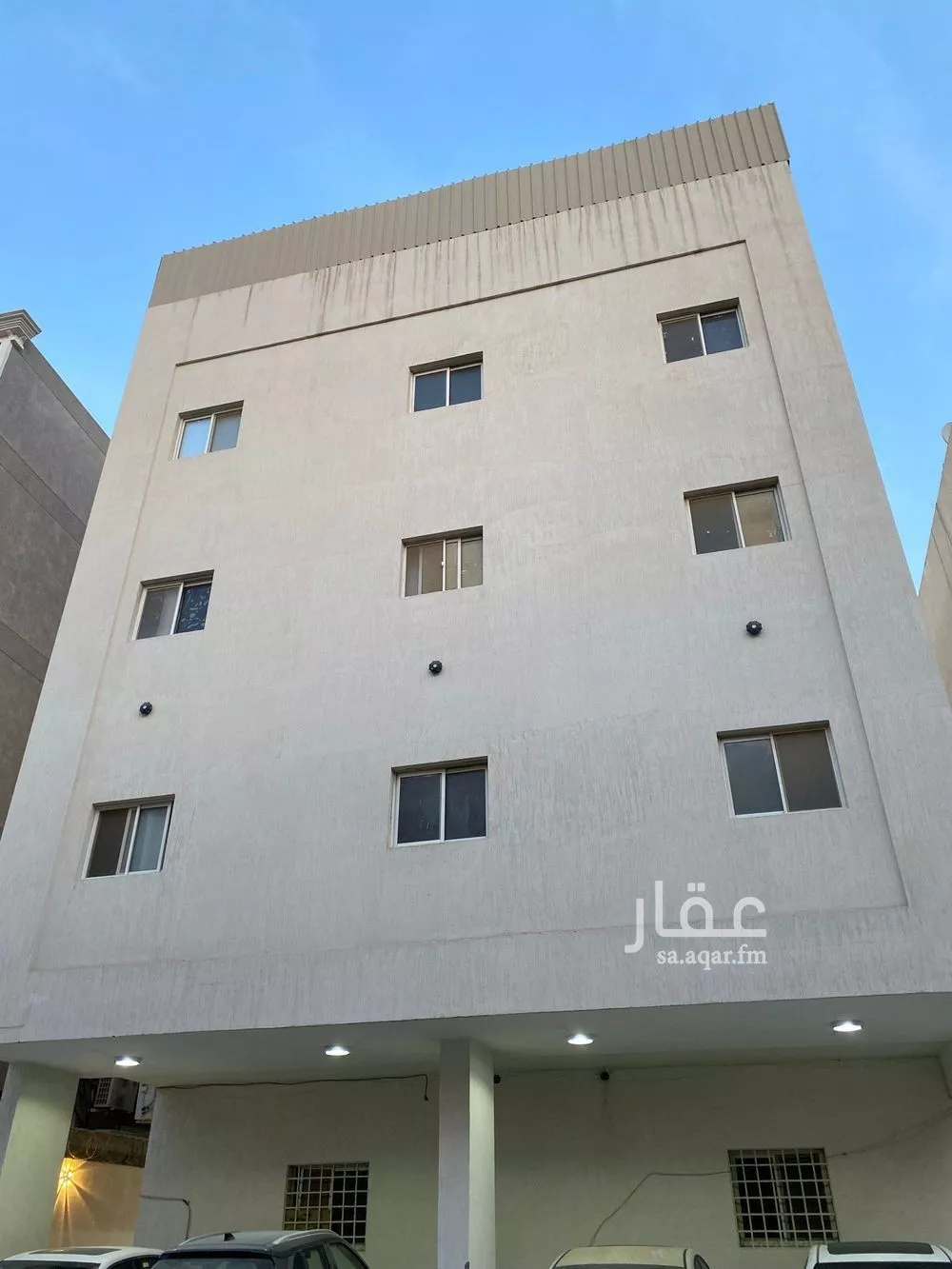 شقة للإيجار في شارع زيد البغدادي, حي الوزارات, مدينة الرياض, منطقة الرياض 1 صورة